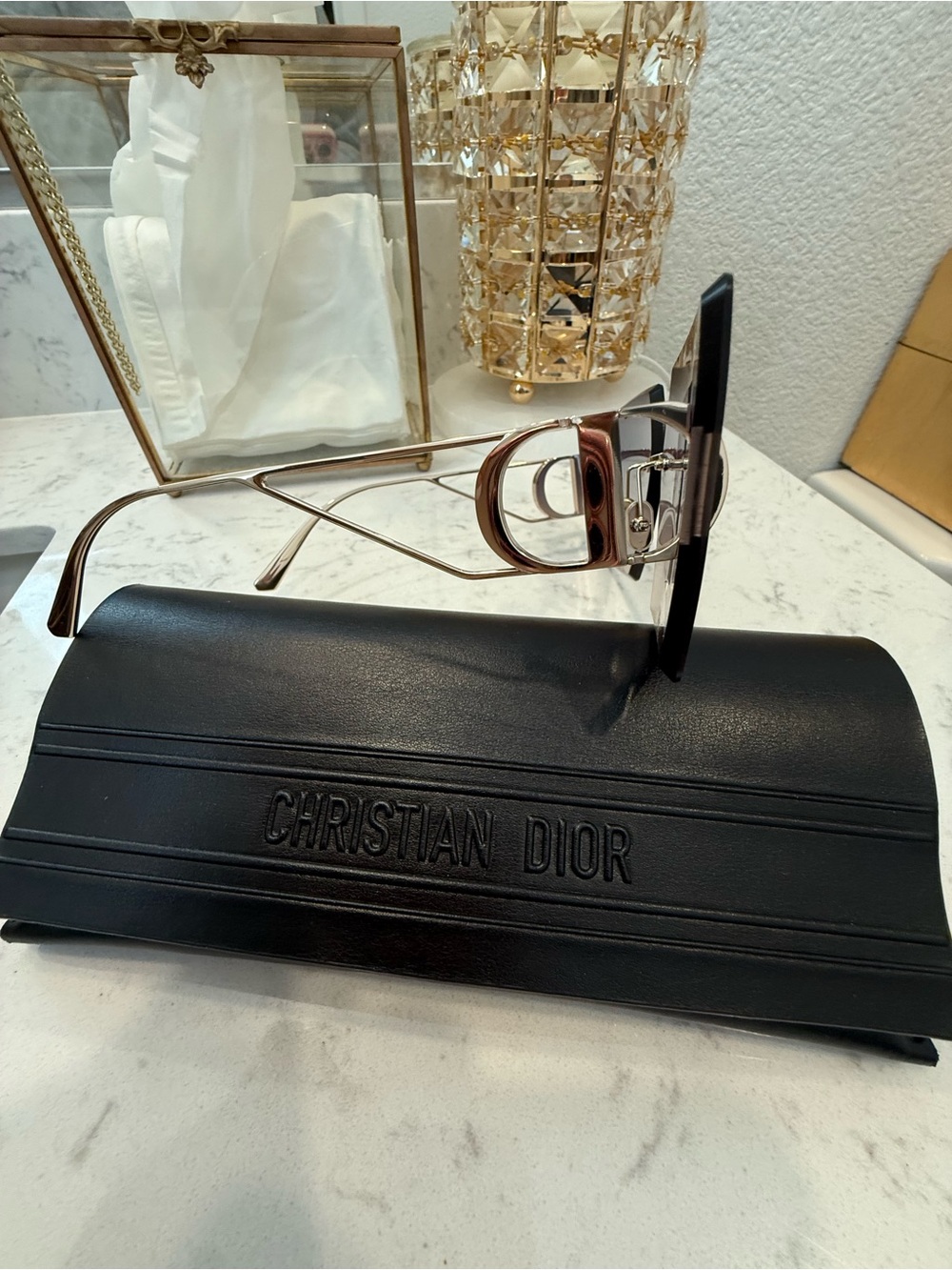 Dior 30Montaigne S7U Sunglasses - Picture 6 of 7